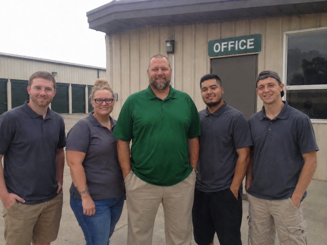 Pest control professionals in Glenview, IL